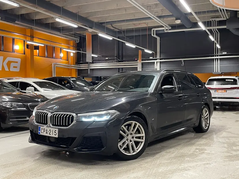 BMW 520