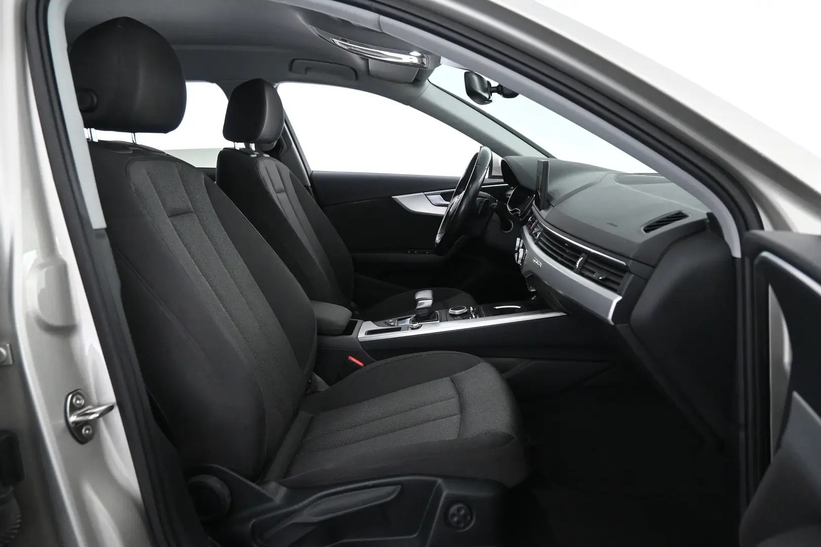 Car Image - 4XCgPPnmjDRQHKhImC2Vqv