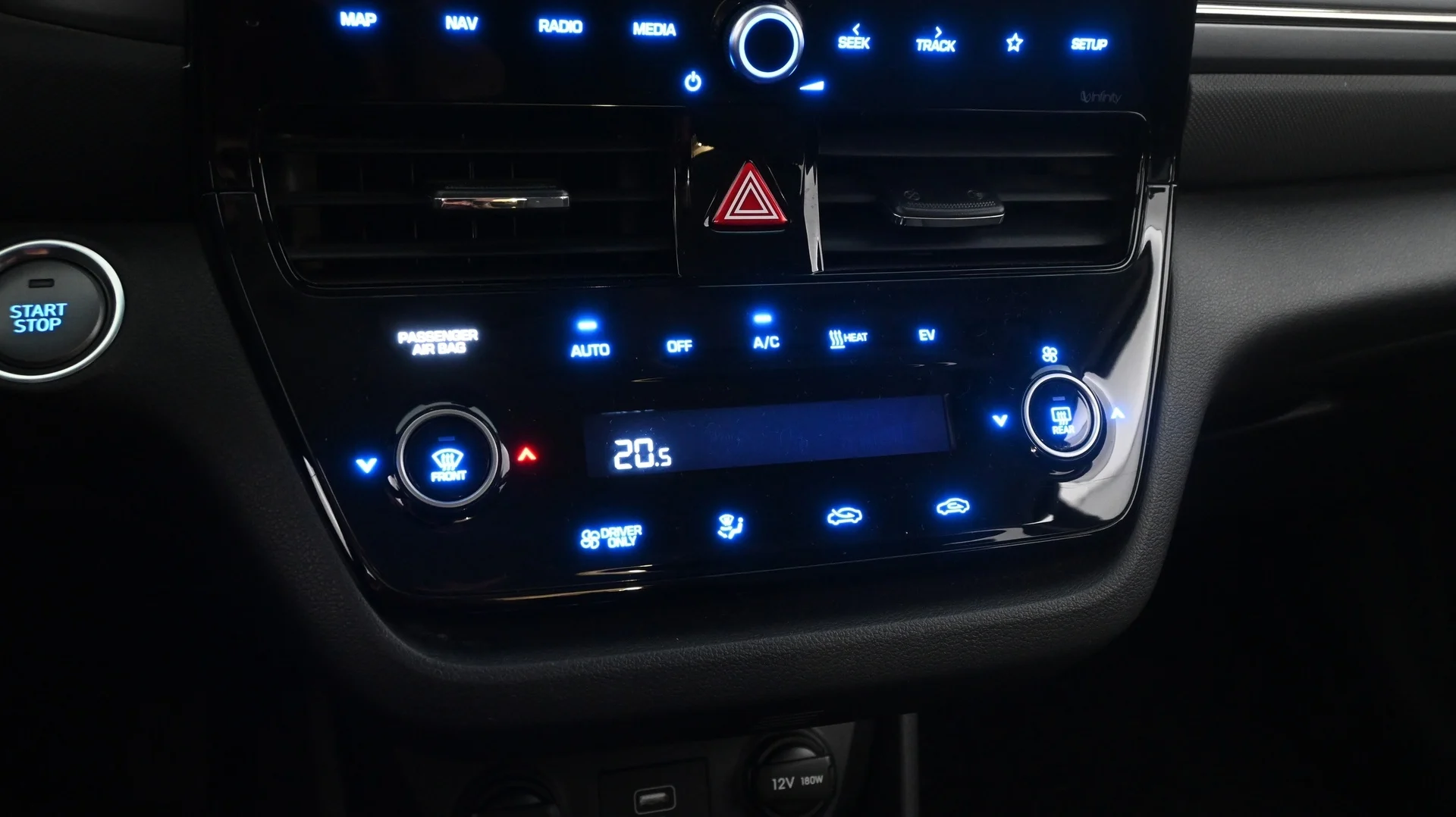 Car Image - KkWHSbnMeuCDJoKUa0SMa