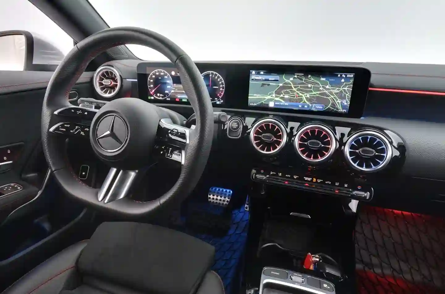 Car Image - da1yGszLHvMBmWHZW5C4F