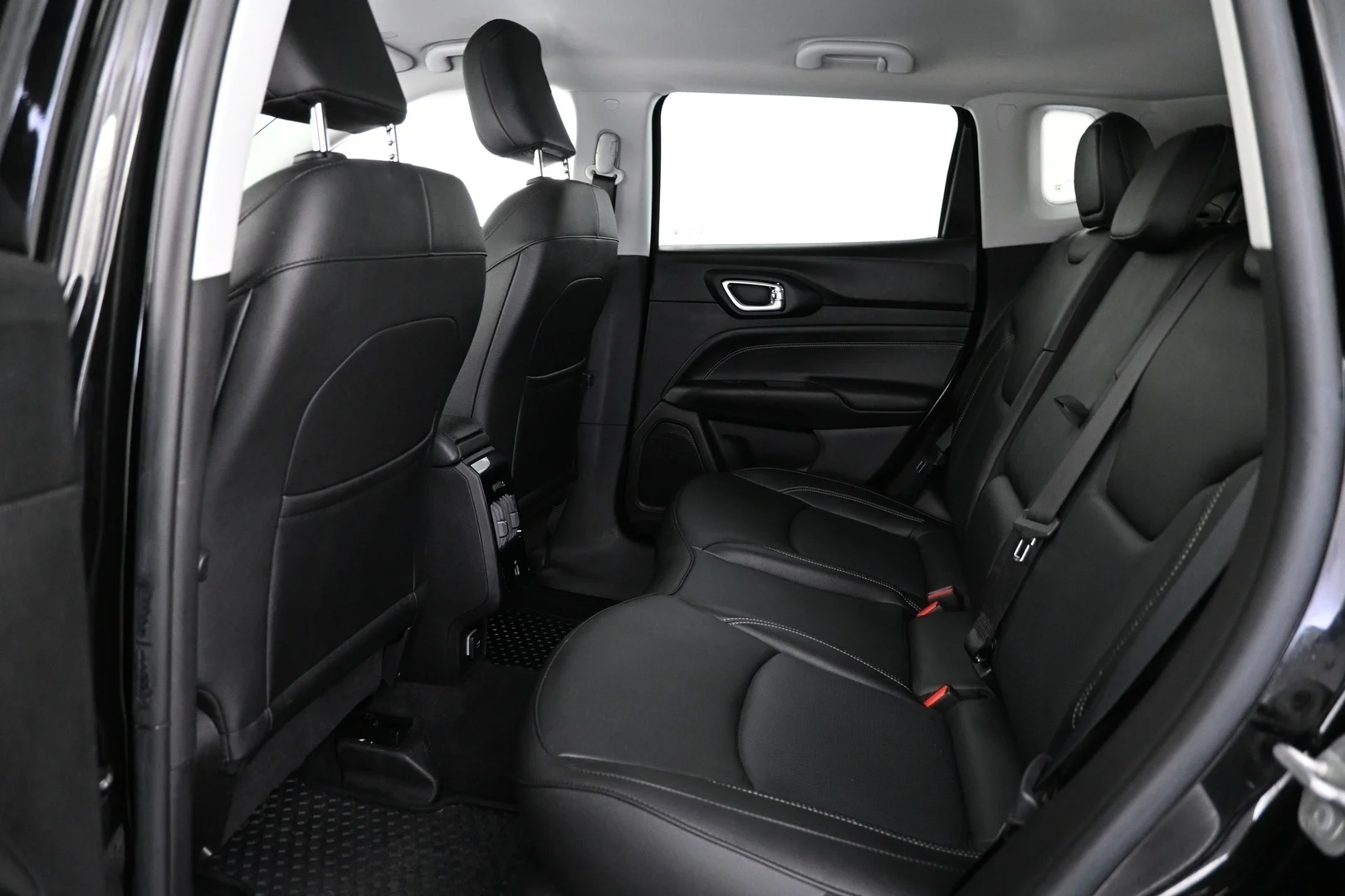 Car Image - 7b2hZTMihjQiXFJwehVNQI