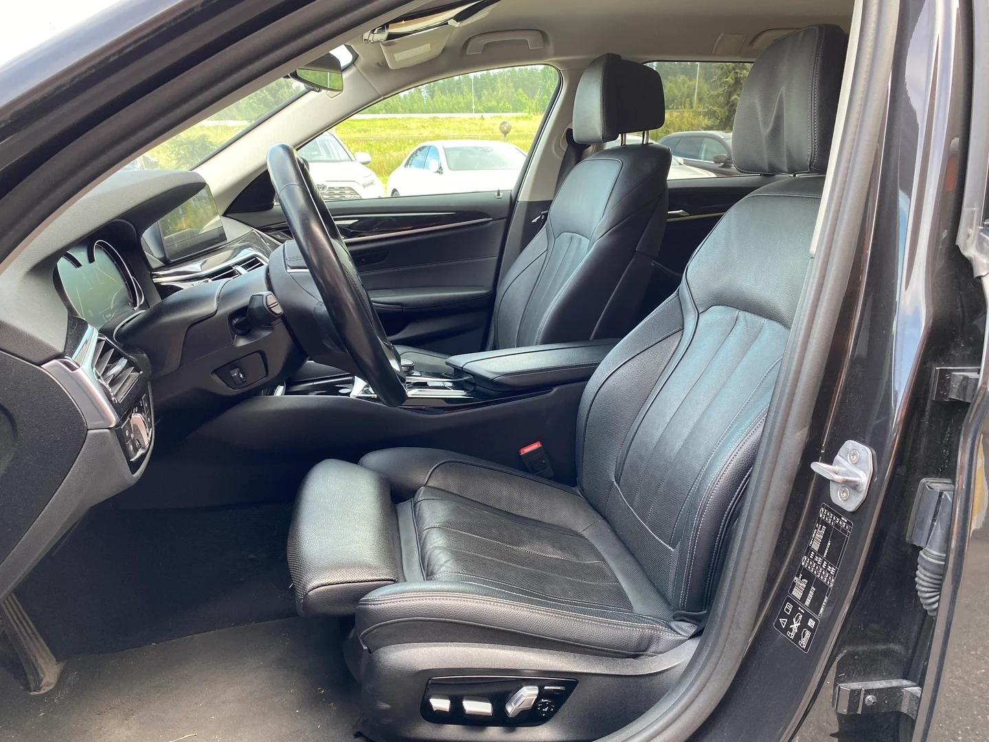 Car Image - 3hOHCzQLSwIe0mb1vNnbME