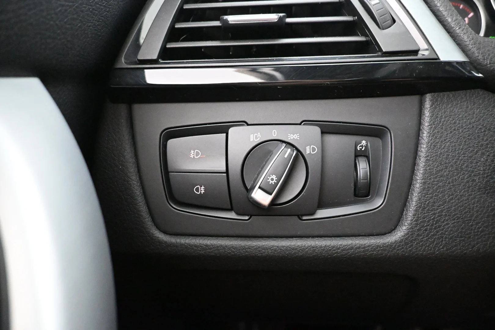 Car Image - 2ojK1j6jHjVob1idF7A29Q