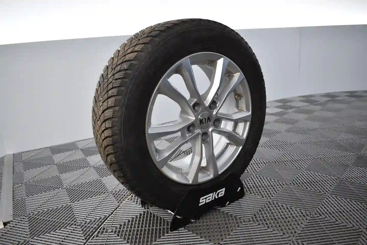 Car Image - 5eH8yv9Fc7bZ6po3nywrpv