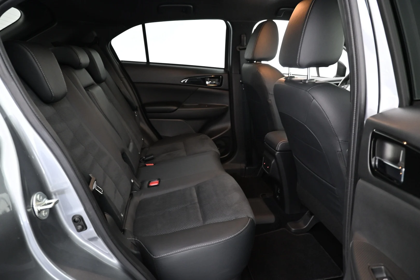 Car Image - 35Bq7E0xFM1atdeE6ovrCs
