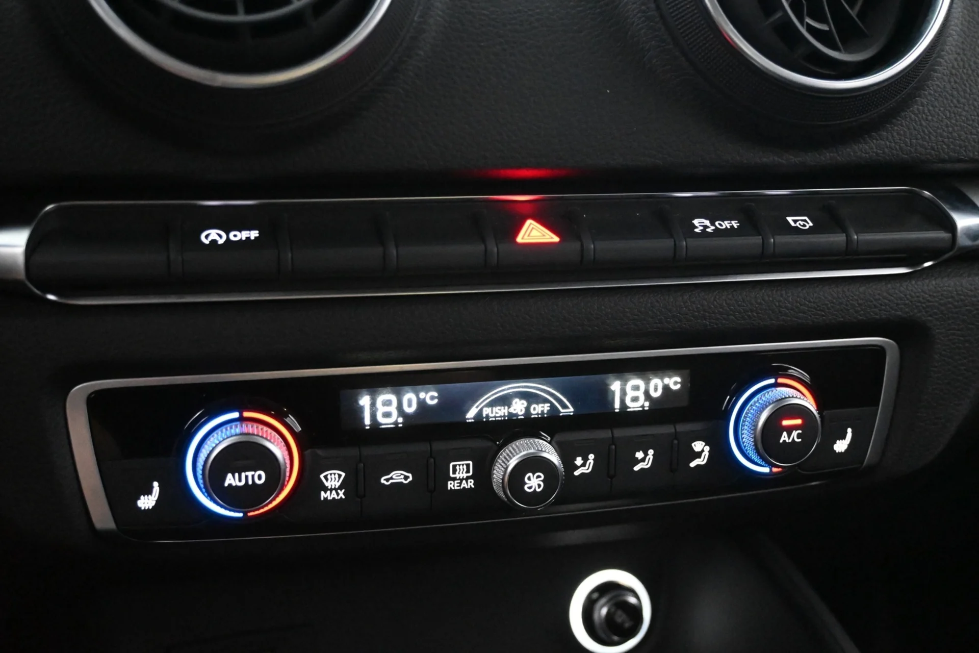 Car Image - 2VkCMKHrrETWl9AYnMyLoW