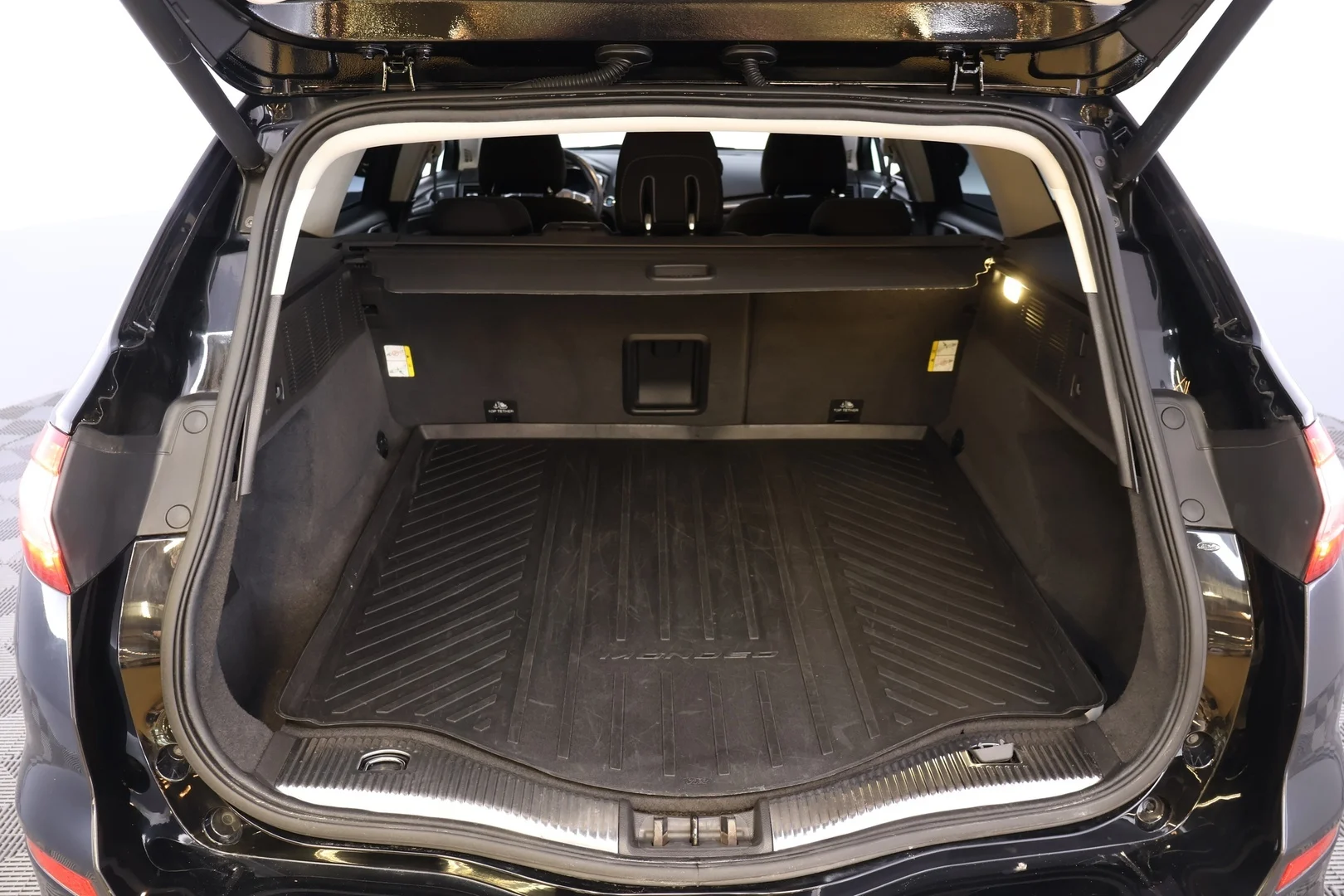 Car Image - 1tQjfGvAlz53n9m7jxuDcG