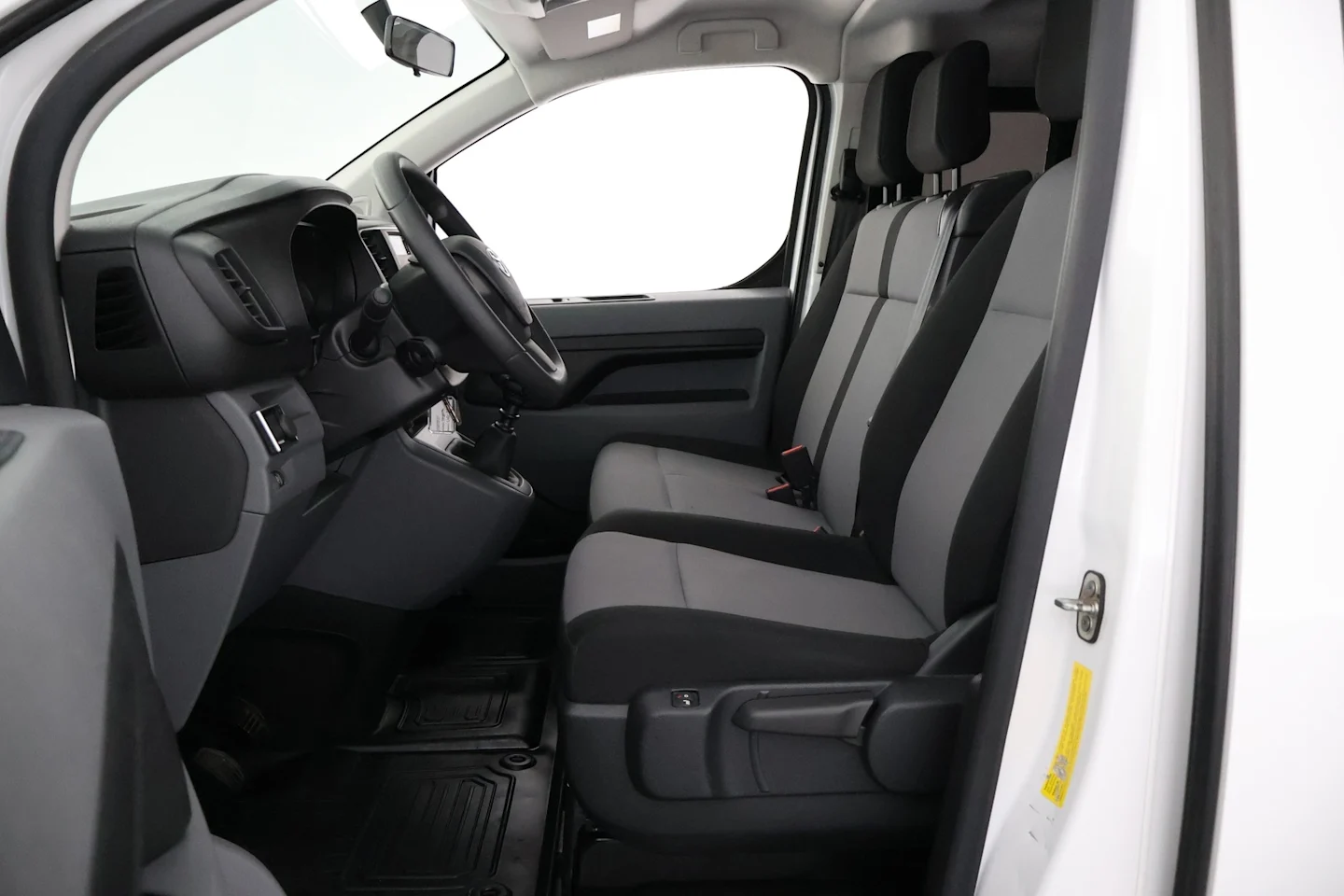 Car Image - 1jWOcEUQr0foGIJOD8Esfb