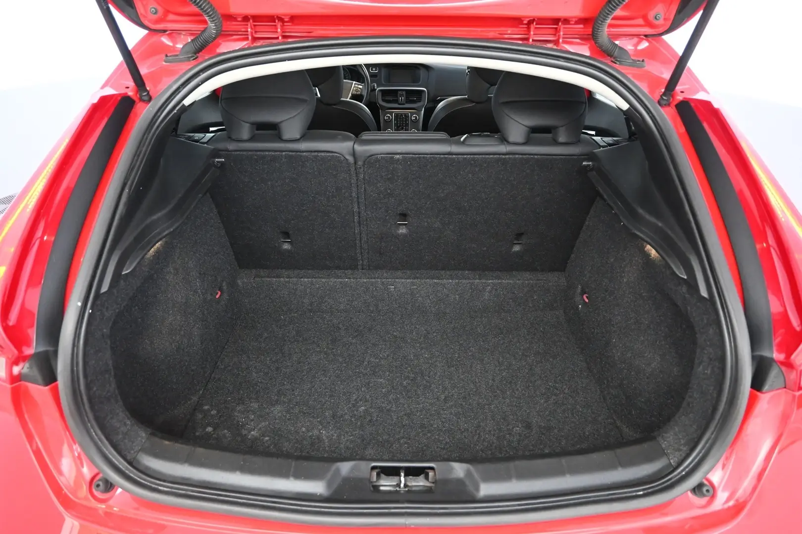 Car Image - 2XmsPidEKCJR1aWW8Vj6UZ