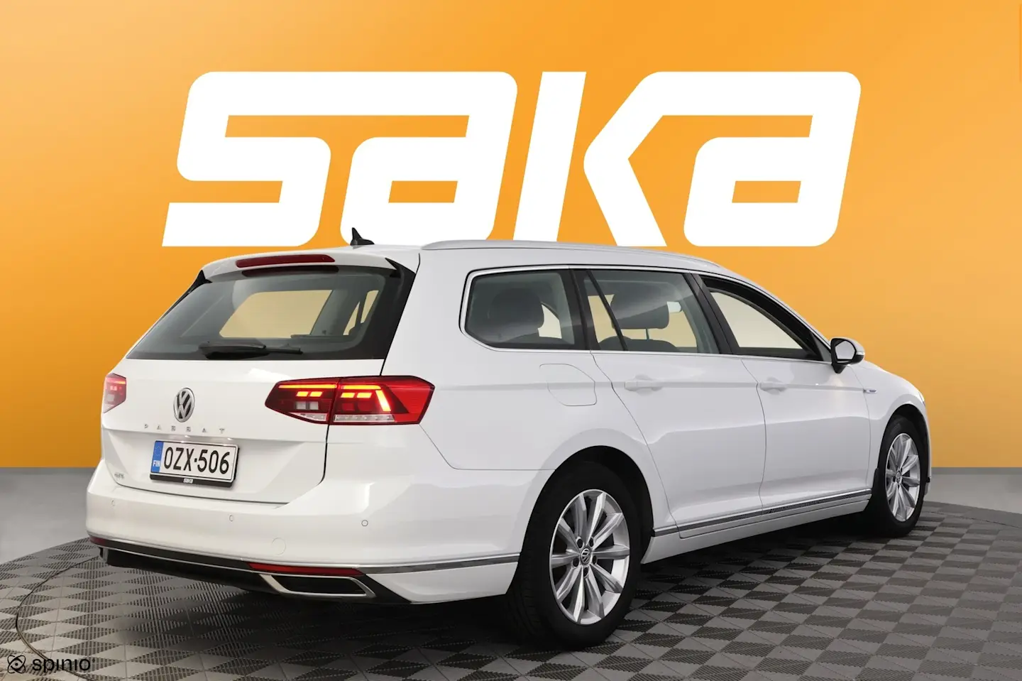 Car Image - 6sBfrKlQNtotmlhrld6aHo