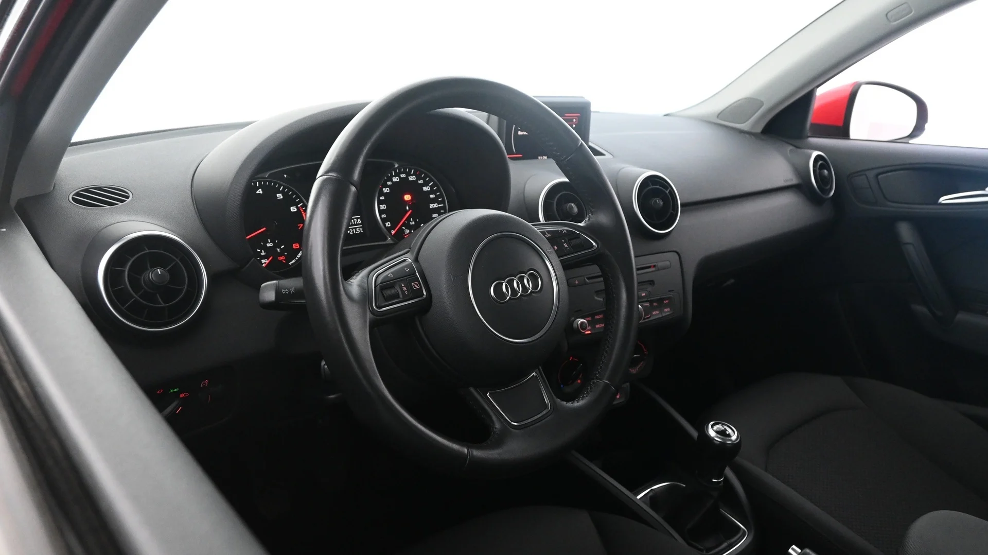 Car Image - 3qUsZYjxriWpTysiZnFt75