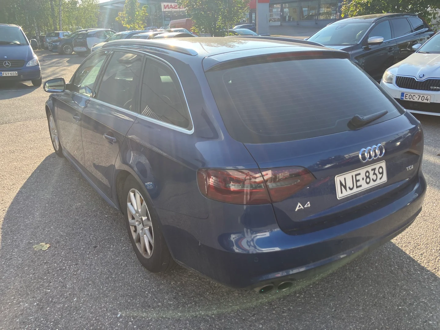 Car Image - 63gAiU6hFBloVyeVaElvAW