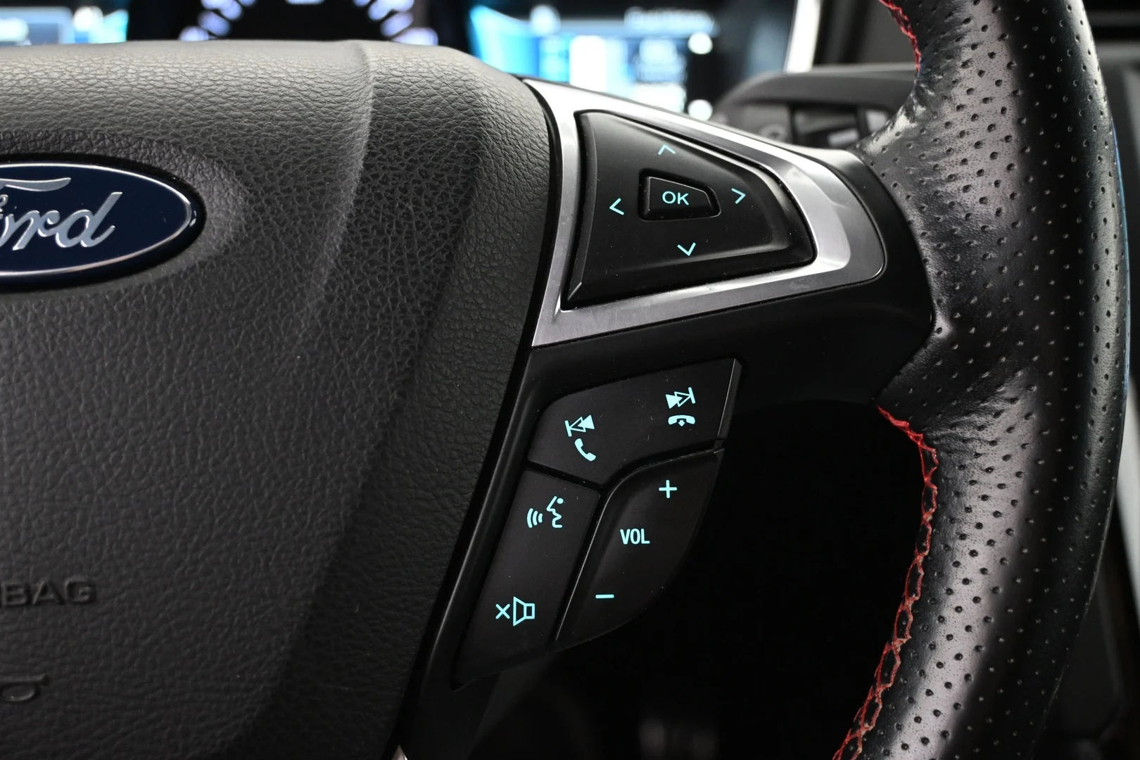 Car Image - 6A022aprEBIXfwimR3Vs95