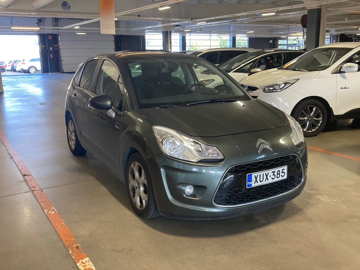 Car Image - 7yOmwbCIsbClB3ZplDAURK
