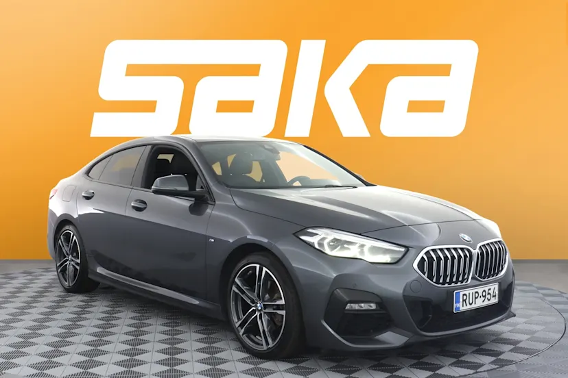 BMW 218