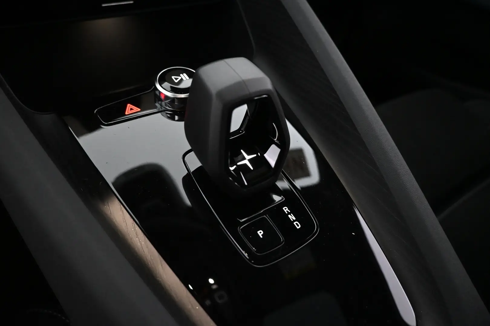 Car Image - 4A3KKwSBMzE7ll3CE6L77r