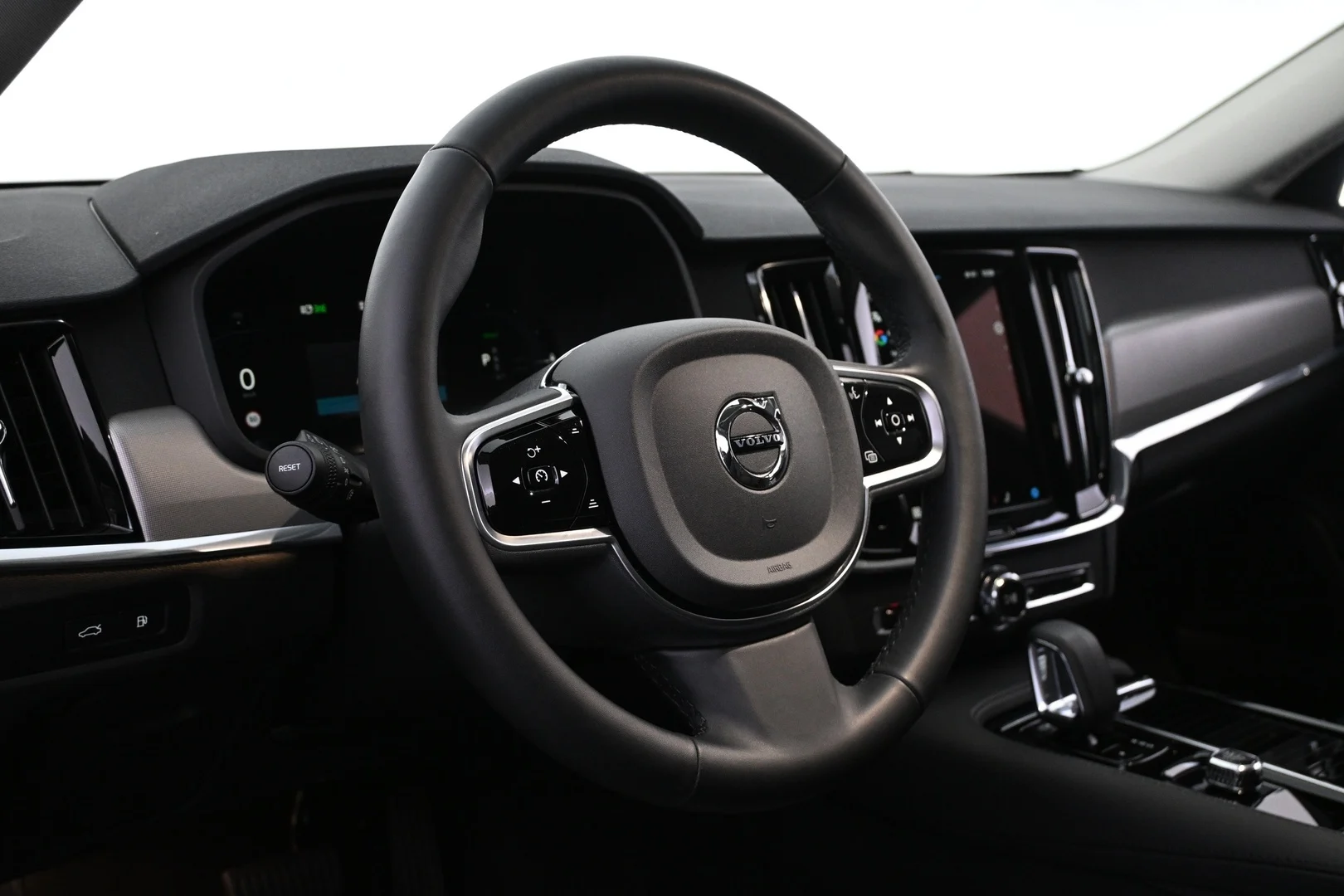 Car Image - 4zgQuiHN1kgFM68V7cxYu9