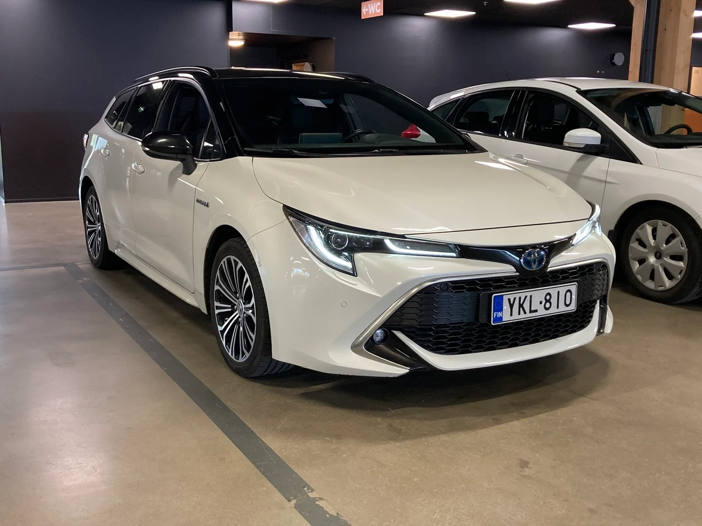 Car Image - 6SU66evSllZpB83hQVxwRQ