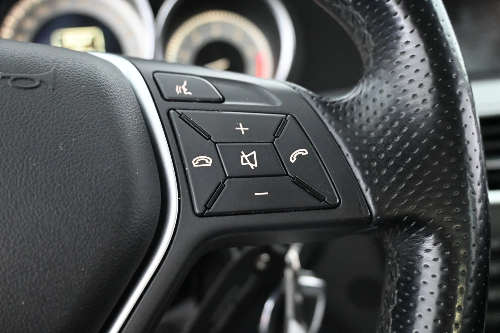 Car Image - 7dTj2q6y9qxjHIzNUygidU