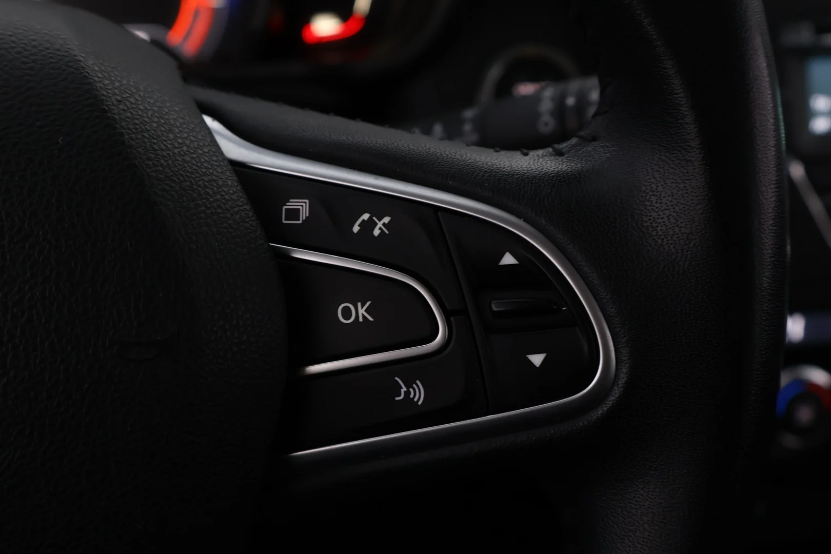 Car Image - 7MscV7TstTqIrfOsj3EJUz