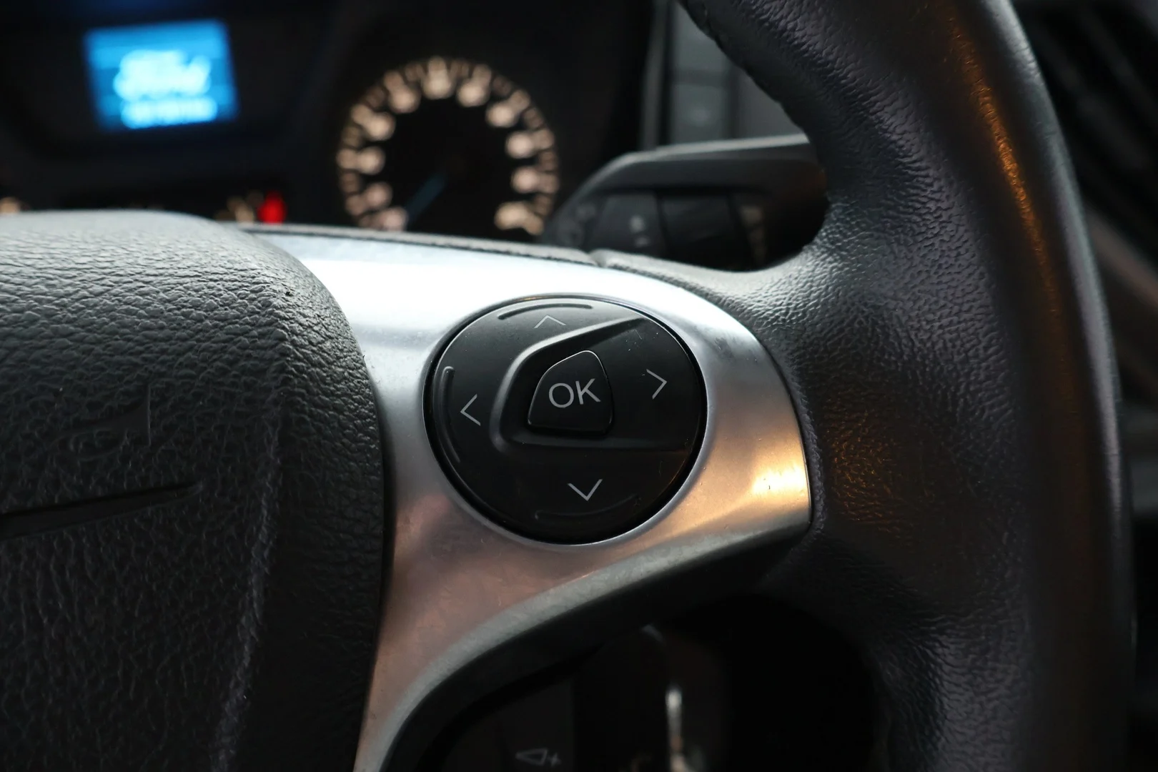 Car Image - 5thF3SCM0wjVEyBB4GY0zY