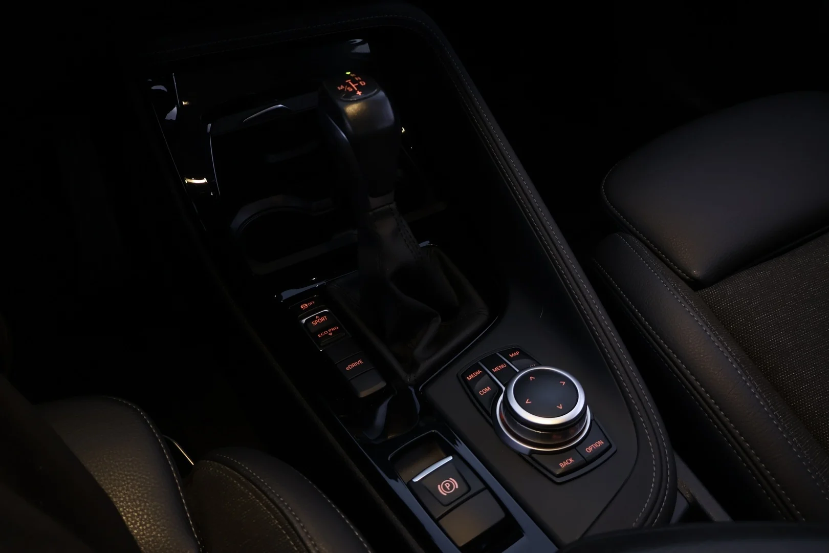 Car Image - 3miD5uBNh2DZgOHGJA07Ru