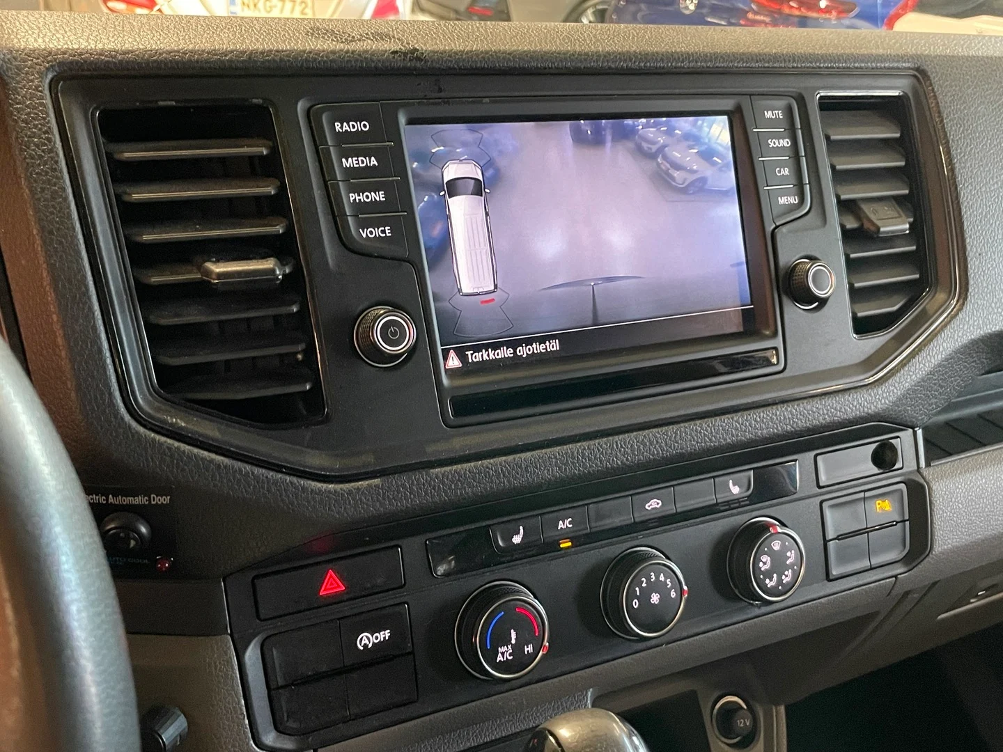 Car Image - 5P5NEEw4Ay9gn3cobJkVbO