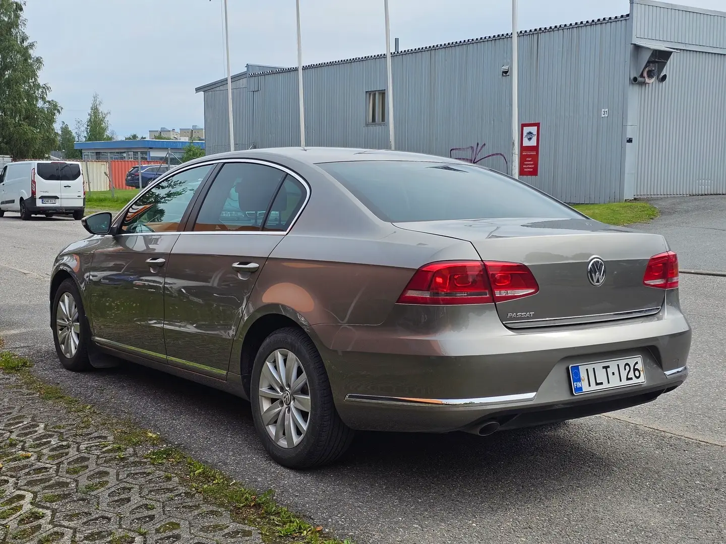 Car Image - 13oLpCS1rOYe1JdfKedvBs