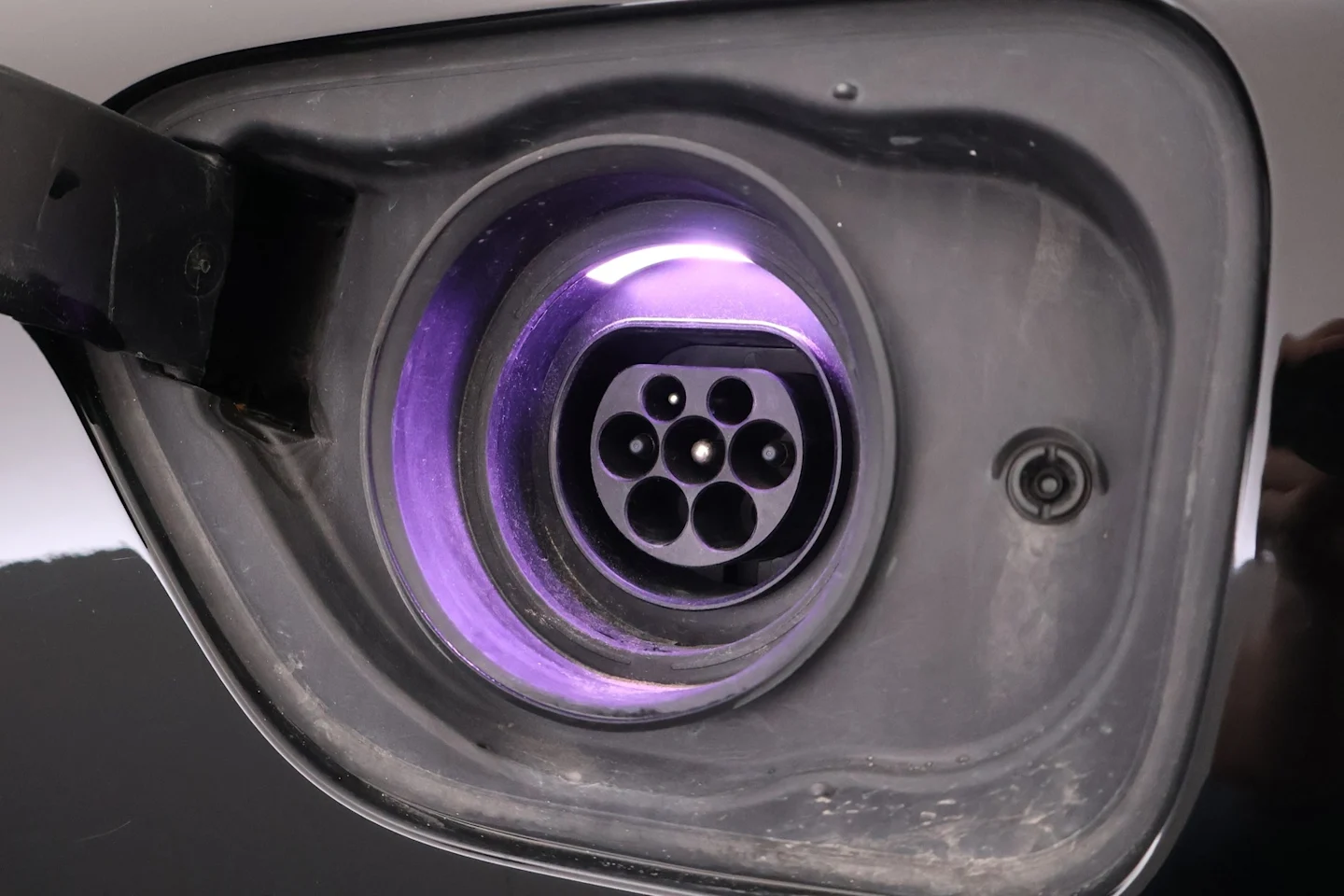 Car Image - 1olxgFvNTP6EKz5pyQxxSl