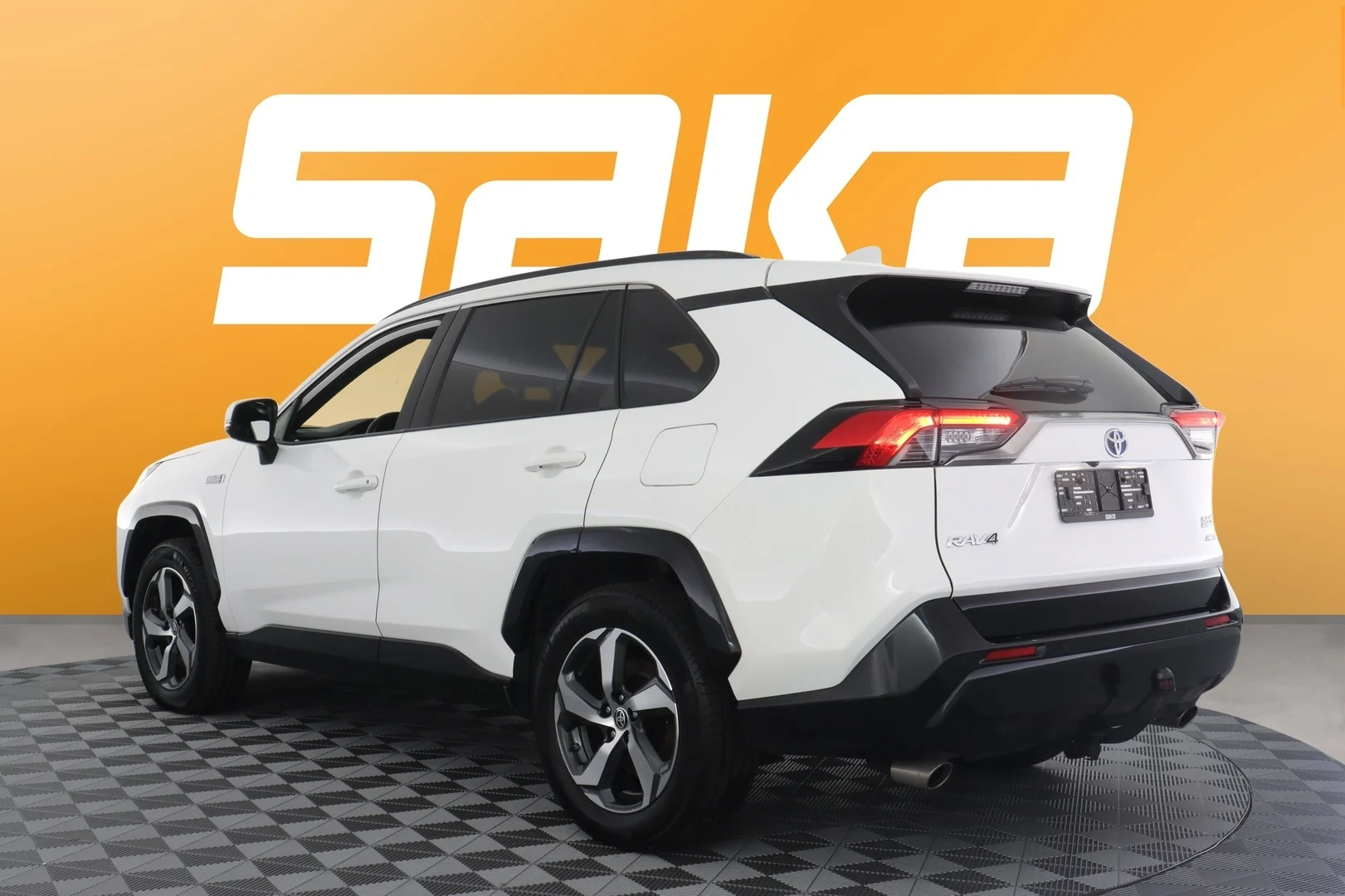 Car Image - 3ntg4DOEGeX5kTWakEG1IT