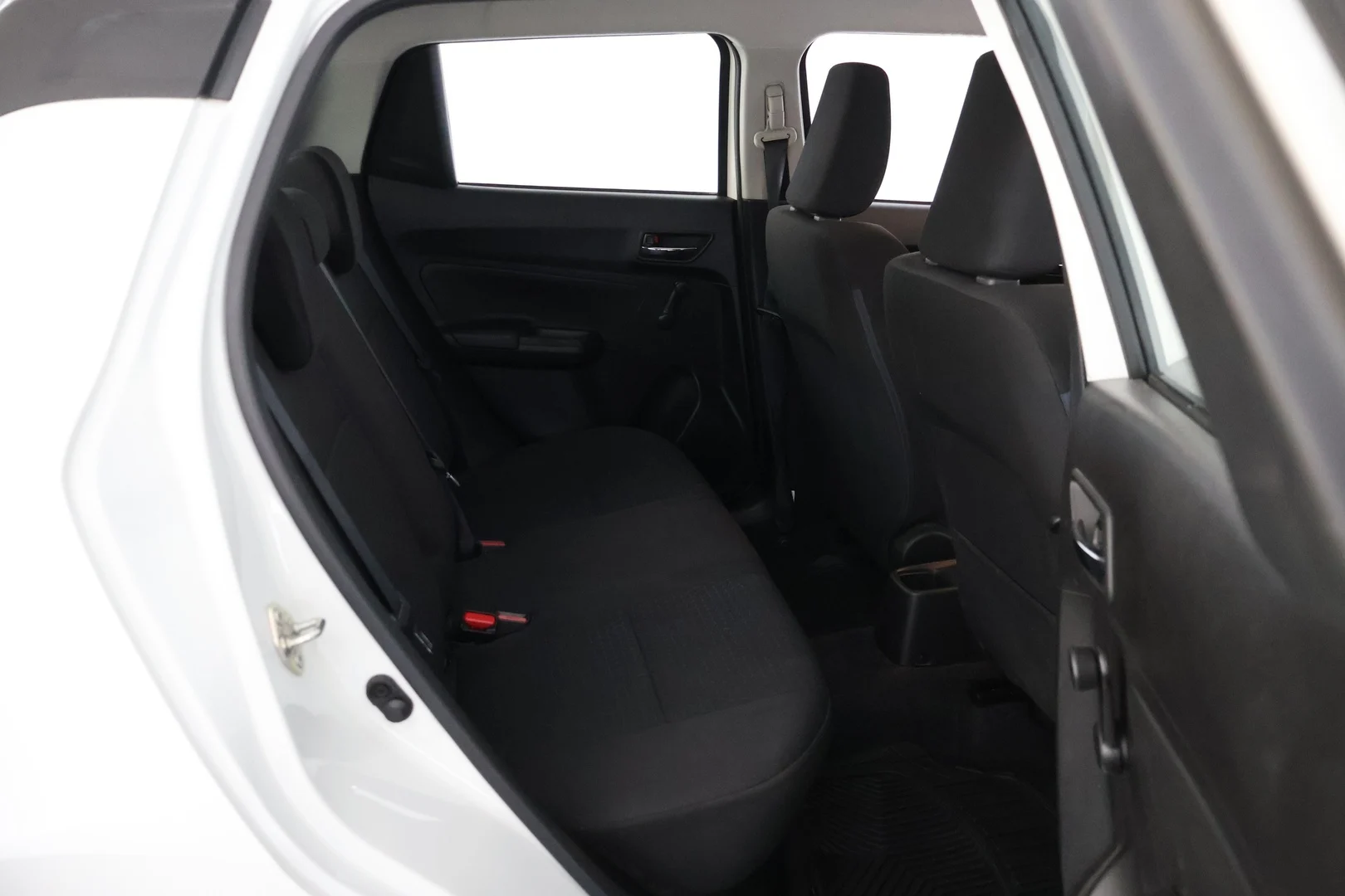 Car Image - 23kDJaYBdQmPYBabfv4K45
