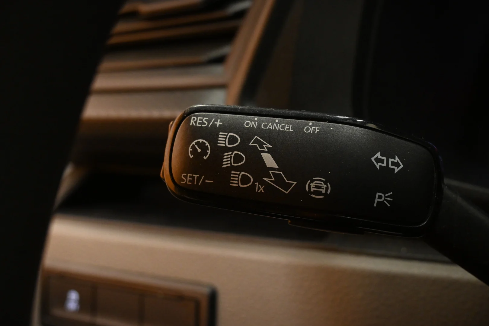 Car Image - 42jgBIp54O1vcE7ljEusSk