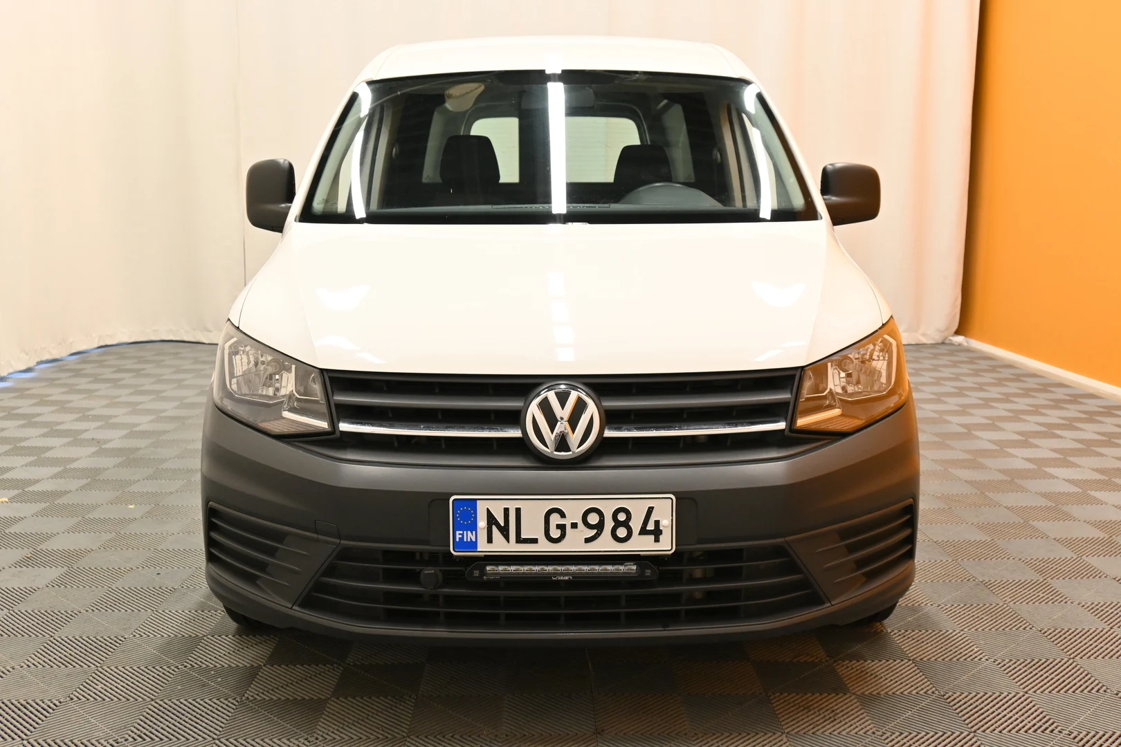 Car Image - 5Ex4xP4k13m6h3Ol06IeNq