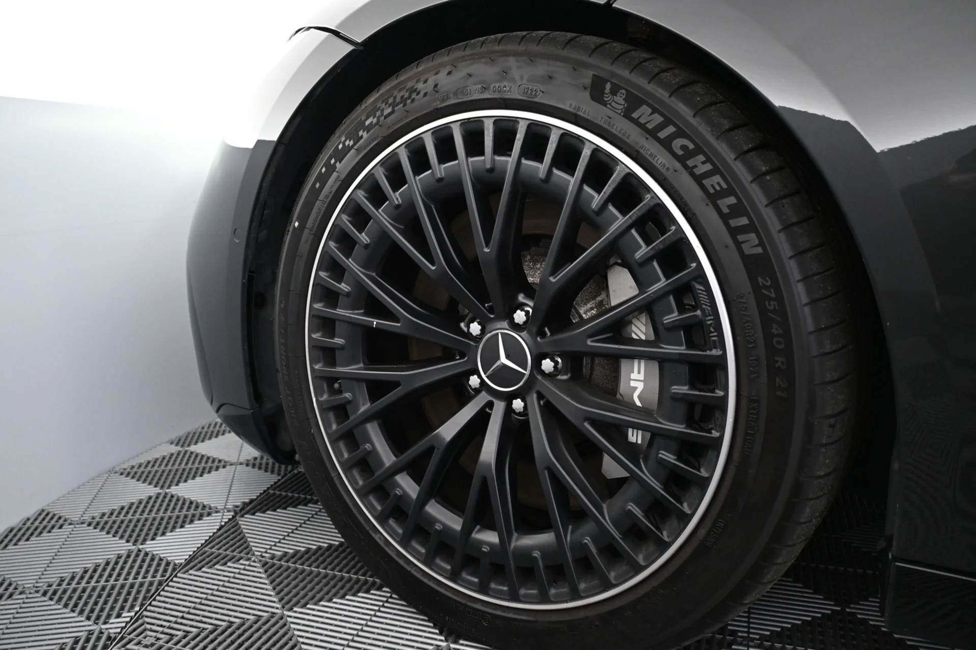 Car Image - 4UrZlNYs0eOdEzWLYT96fp