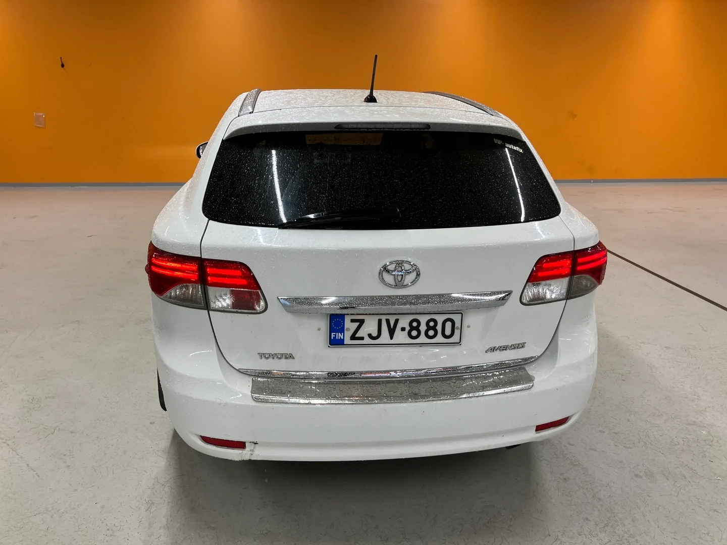 Car Image - 6xPneIVO0QQoy3Zzlpu2OF