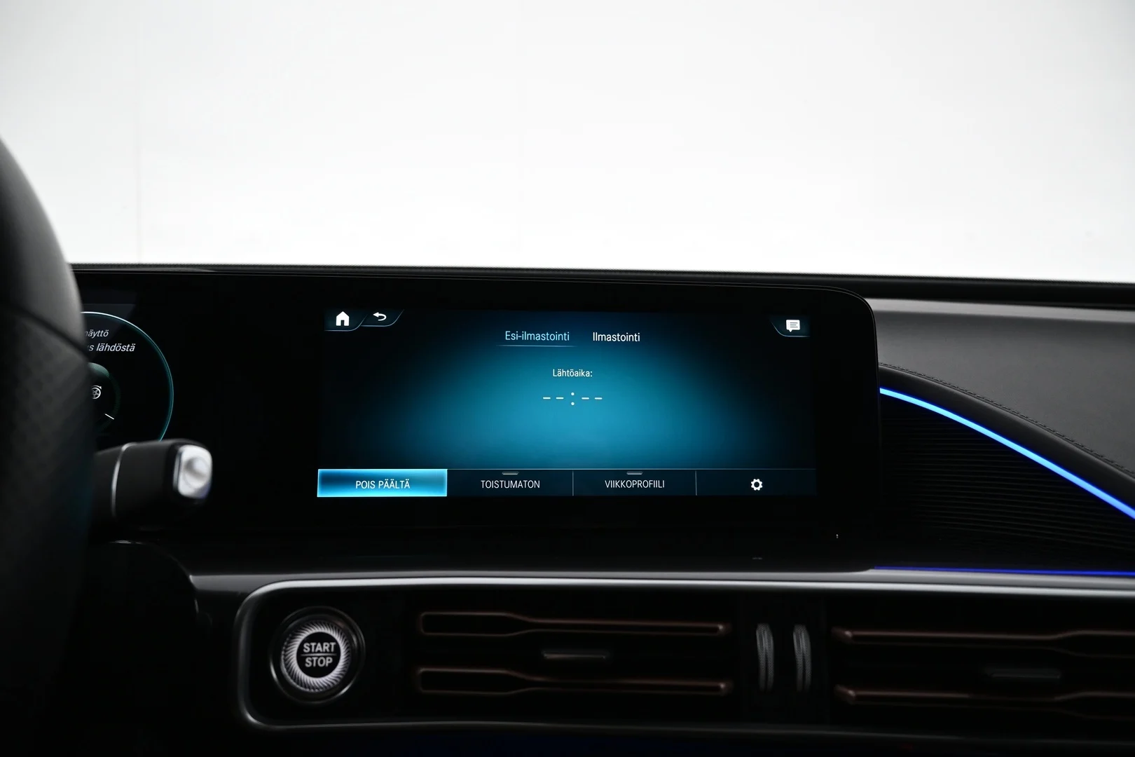 Car Image - 2Ok3s02YSnKbKdD4UPcu64