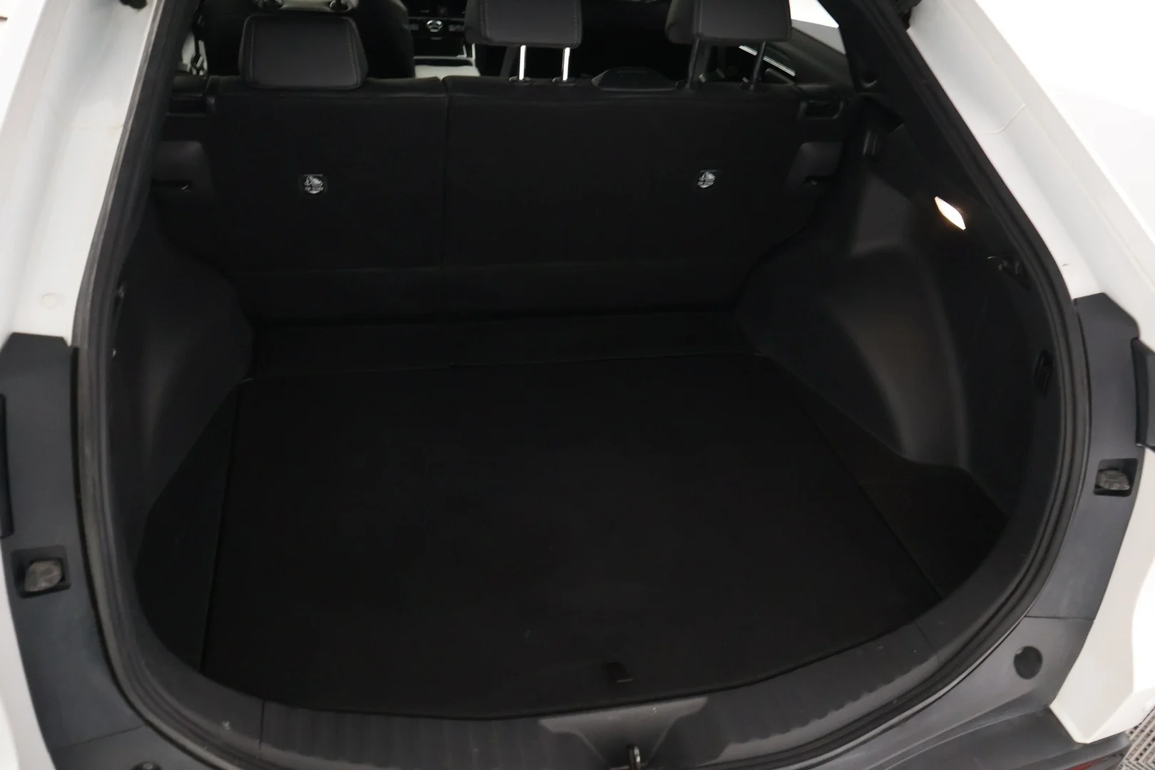 Car Image - 4fxdnUs89MjdpNzg5396HG