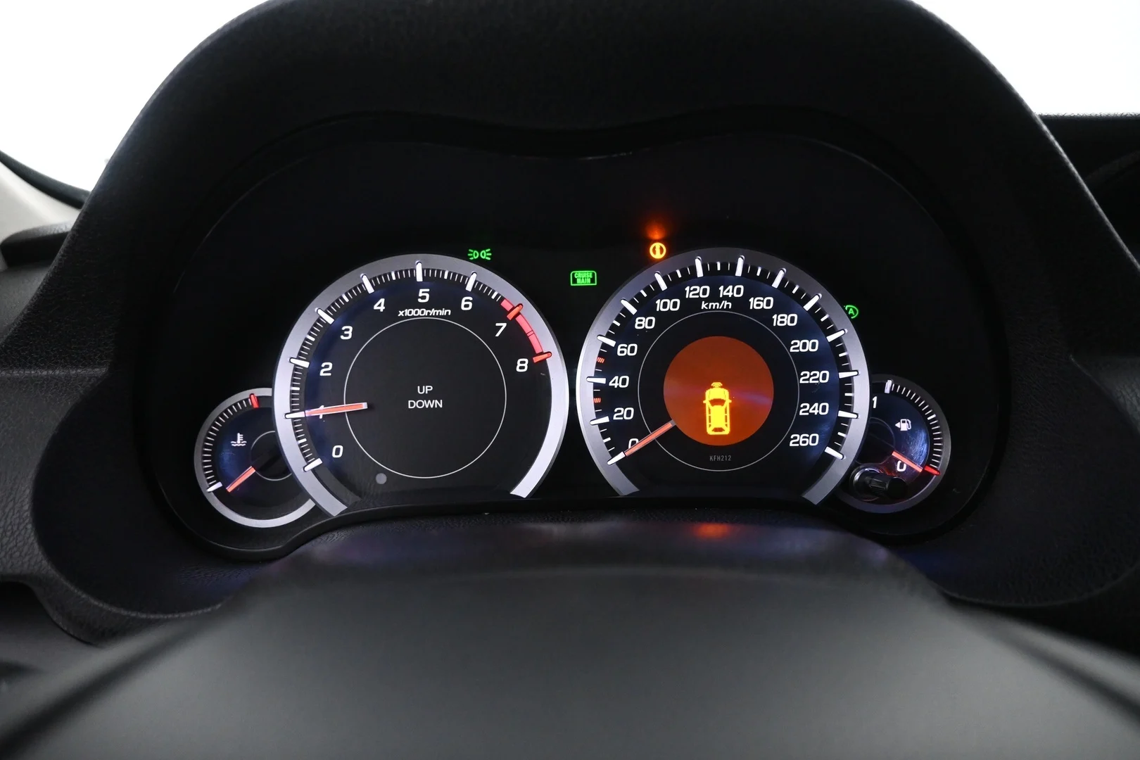 Car Image - 1eaCaY20Fm7yLA5C3eZwJQ