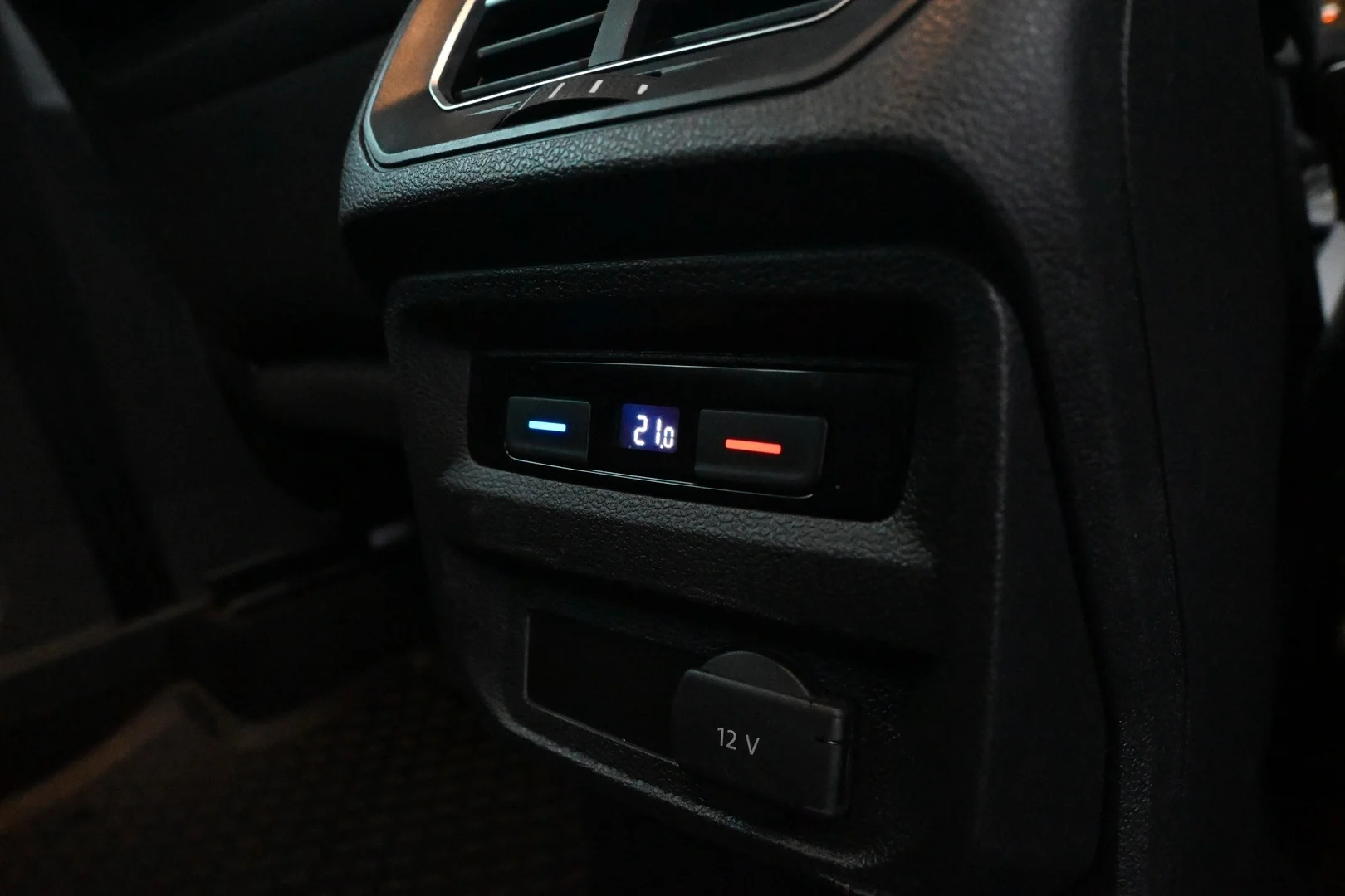 Car Image - 7l69kXpP6YWqr22azIRoBq