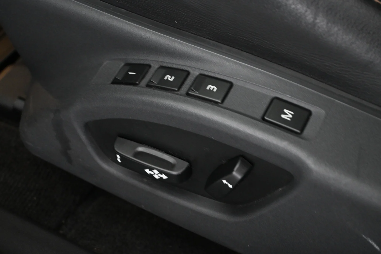 Car Image - 2muA7dWGvWAry9BQETu9ly