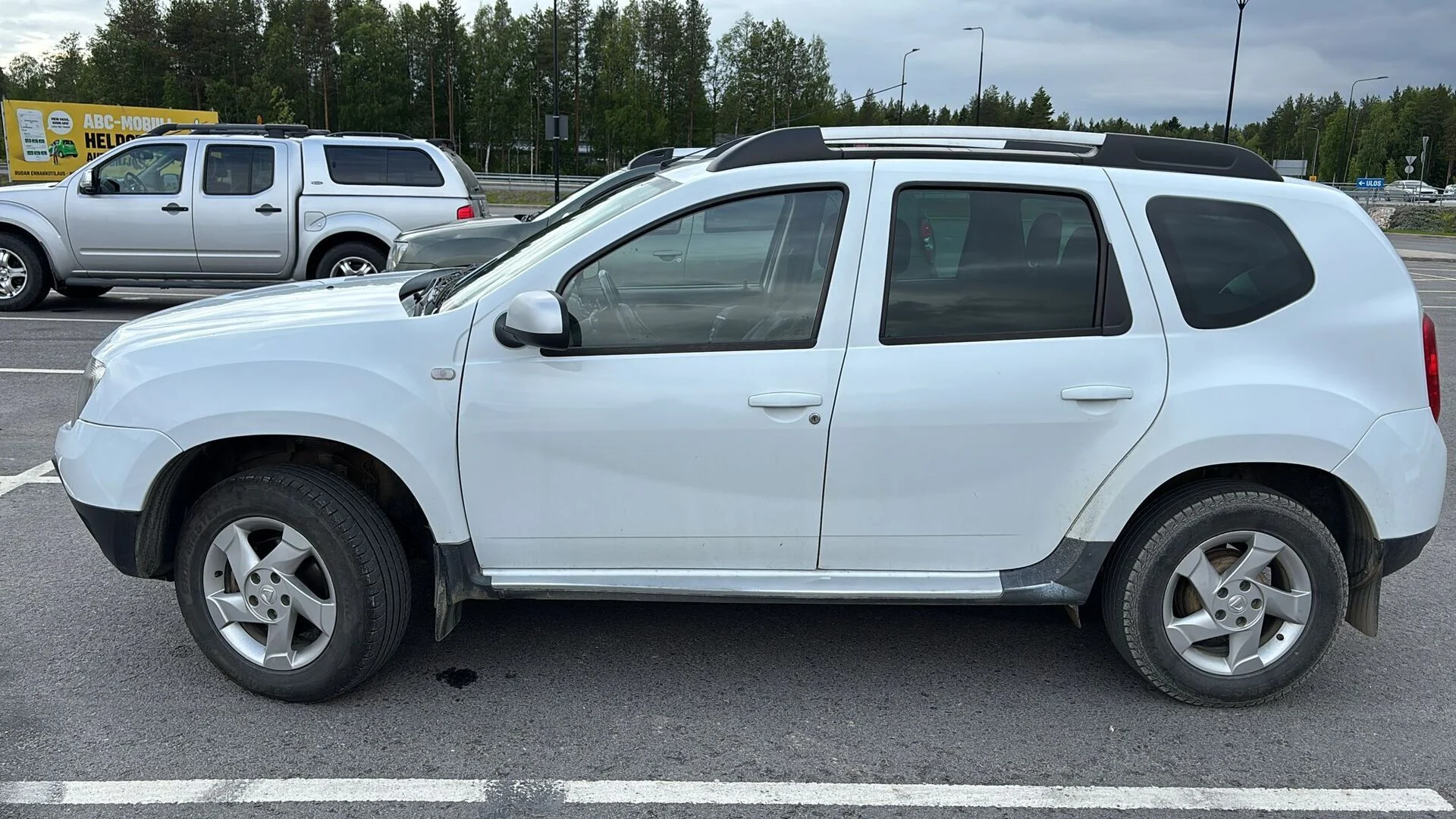 Car Image - CnXe0pq6DG8DyMIPfkCna