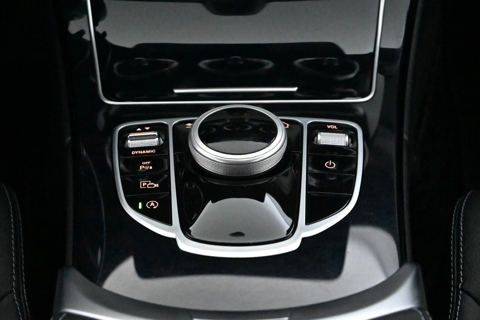 Car Image - 2SsqXMjY9MV1r5rCEtqHZa