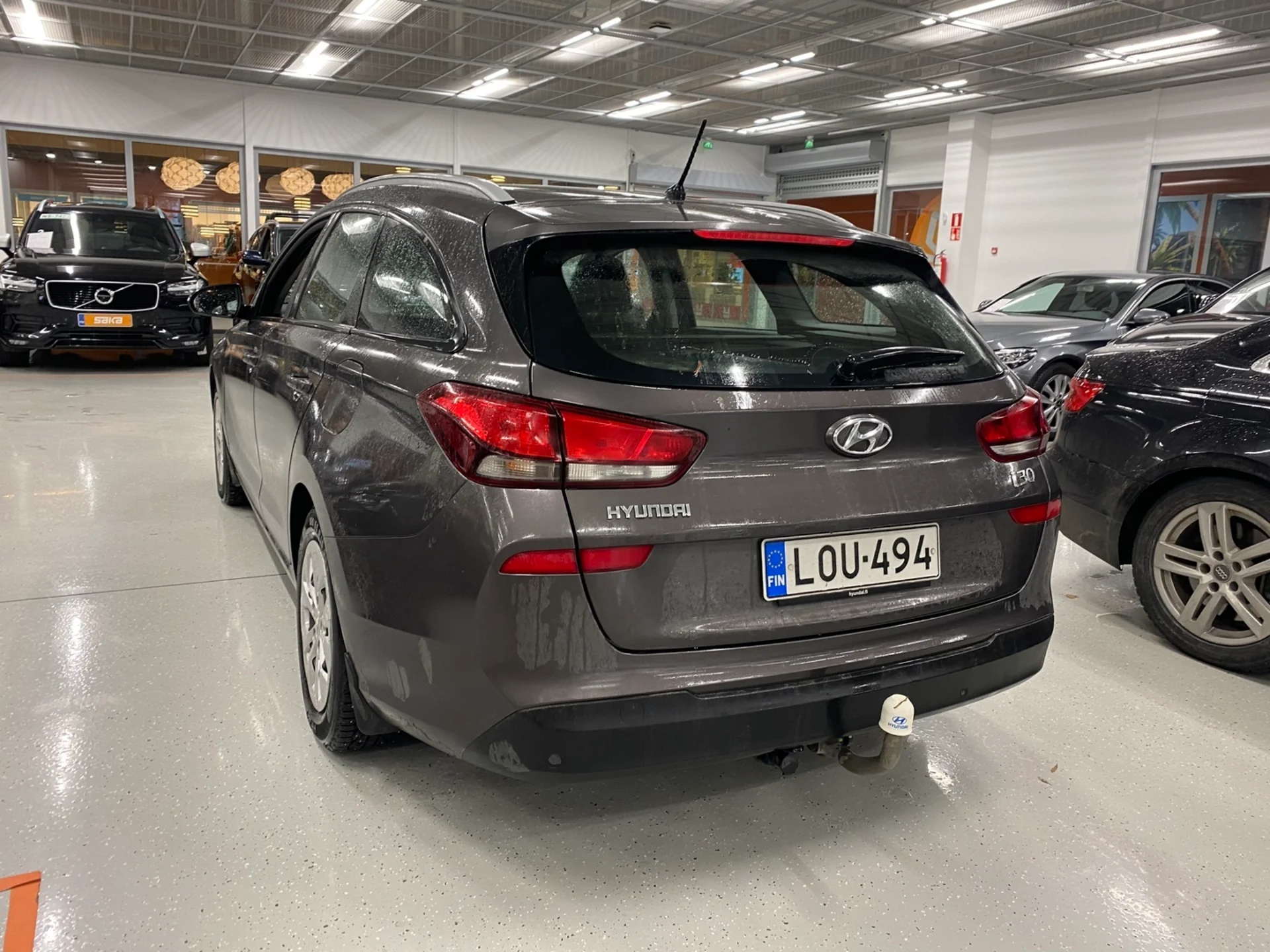 Car Image - 2Uns1LfoE3SJ5NWfvokk4l