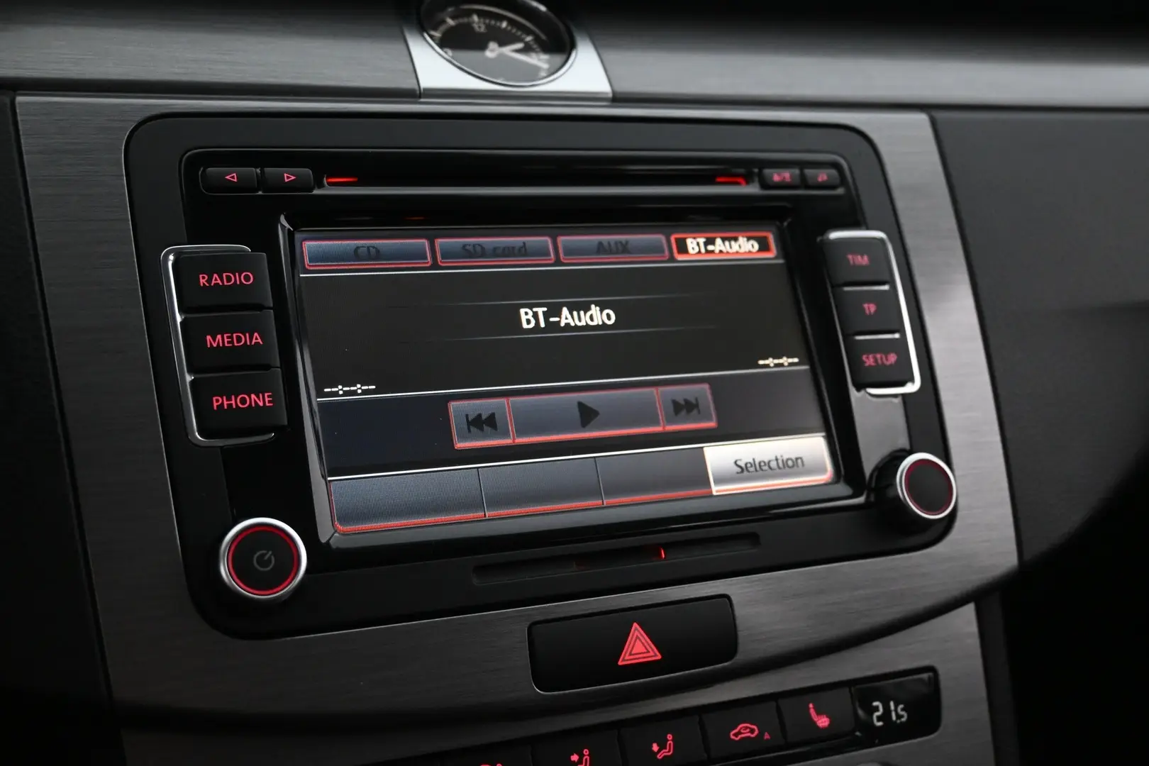 Car Image - QJYxnzYCuUiD9bzQGnQhi