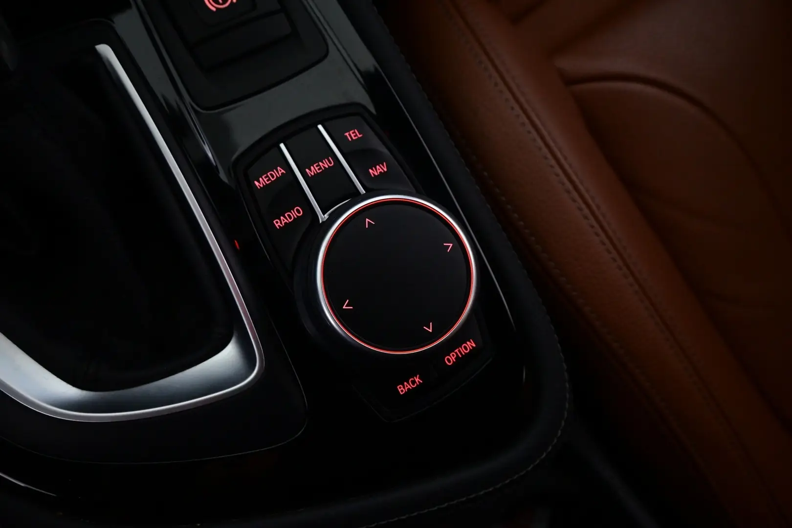 Car Image - 3hJqD85UuaIUzOaCclX7D4