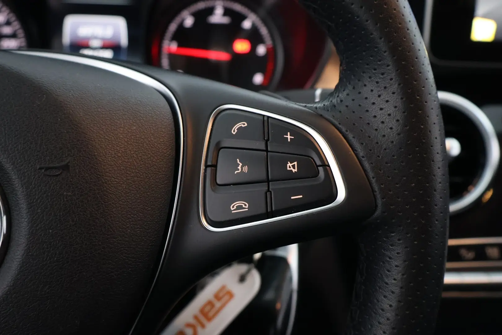 Car Image - 7eYXHj2SJM3WF3jWG1NQeu