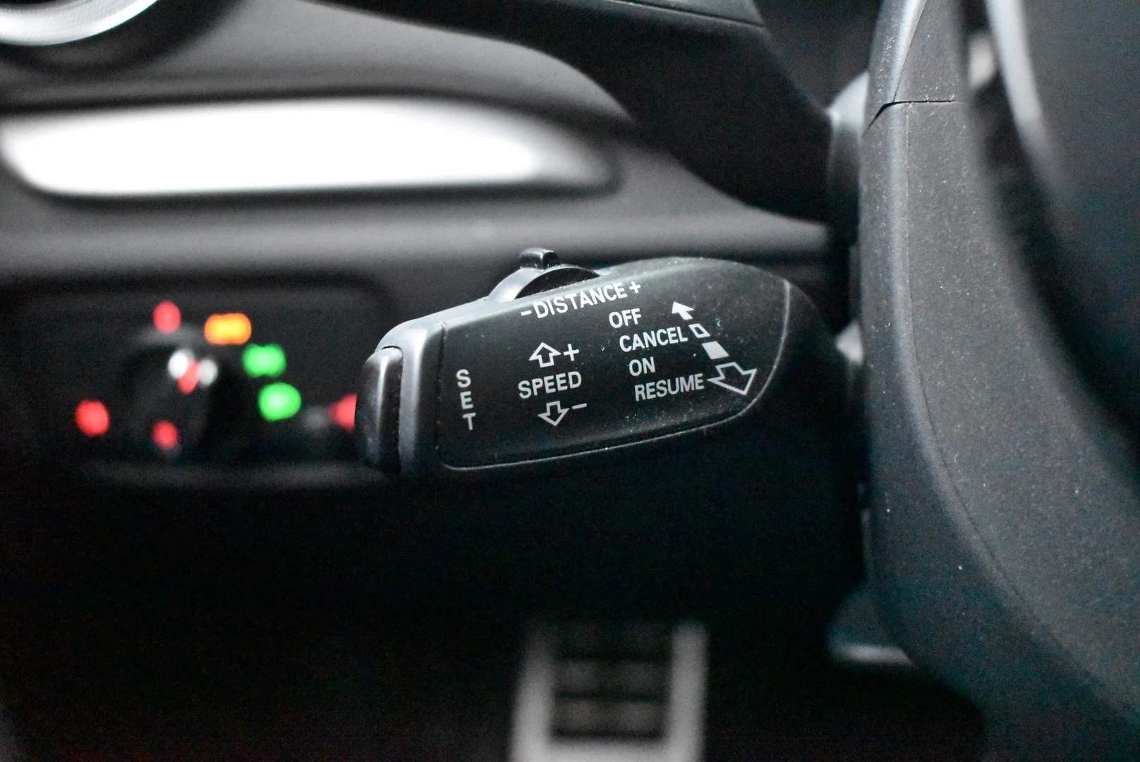 Car Image - 7t3SdVASkeKxrgqzf6TQVy