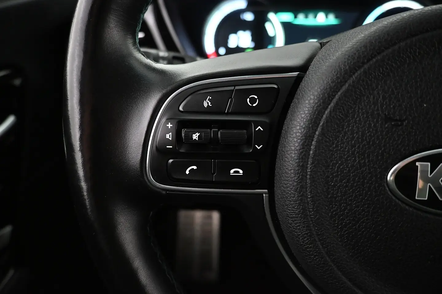 Car Image - 6Sdzwc1codPfPNFf1qLIiw