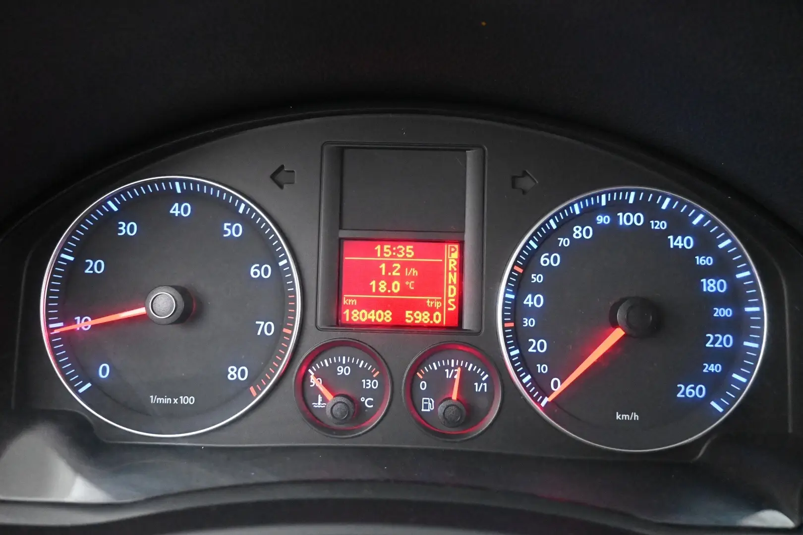 Car Image - 7lxn6QdnNDs6wZlo2qVucM