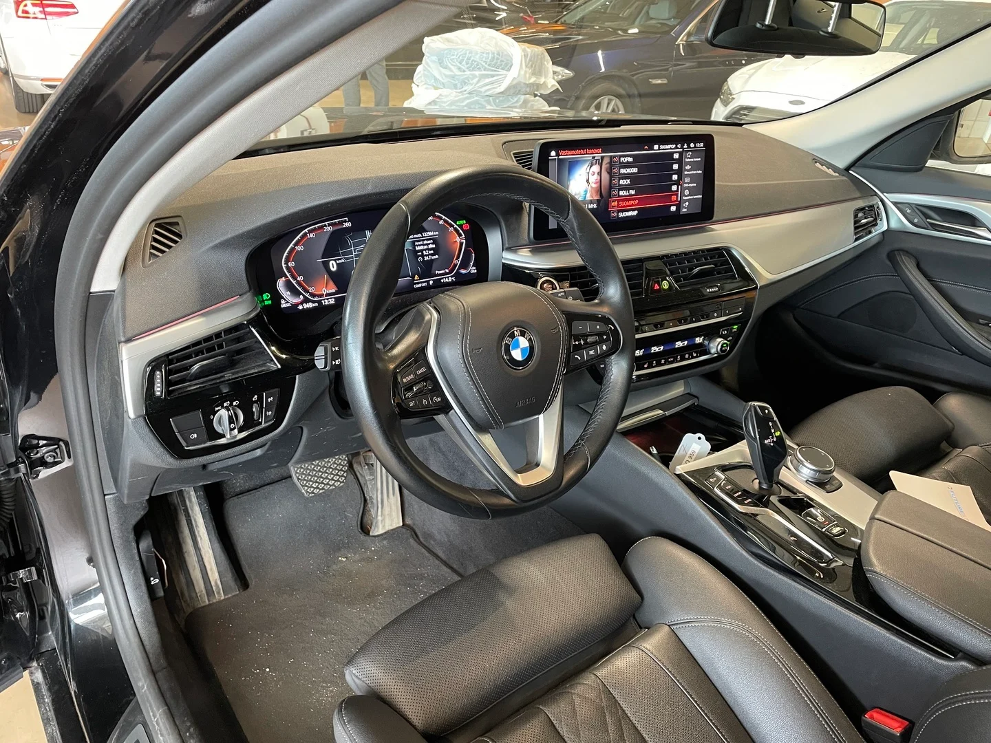 Car Image - 24I73UpiGtB3IxS43OGdEf